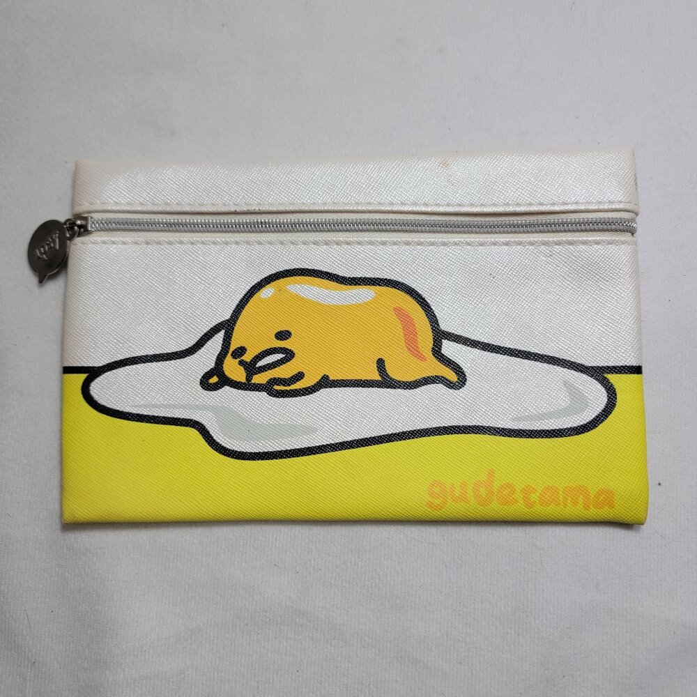 IPSY July 2017 Zippered Cosmetics Bag - Gudetama - Makeup Bag Only is pre-owned